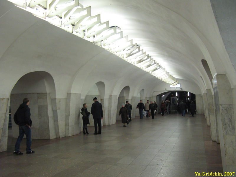 Line 6, Station 'Shabolovskaya', © Photo Yu.Gridchin, 2007