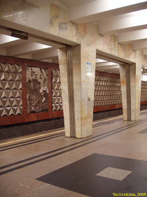 Line 3. Station 'Medvedkovo'. ©Photo Yu.Gridchin, 2005