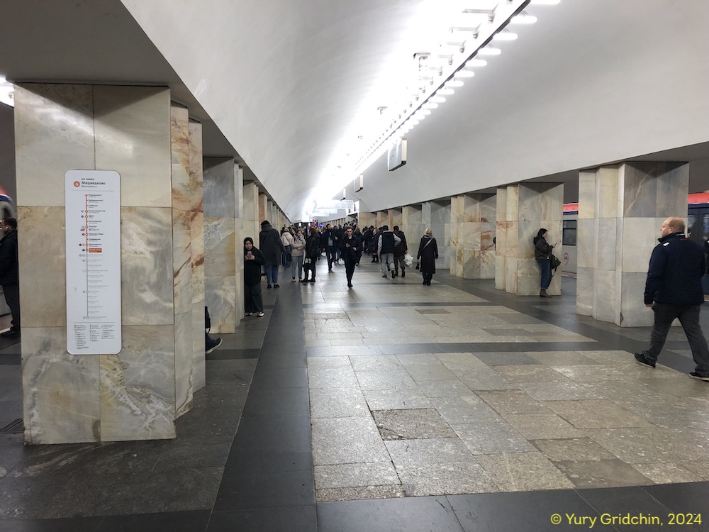 Line 6 and 7. Station 'Kitay-gorod', east hall Photo Yu.Gridchin, 2024