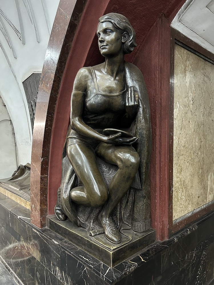 Line 3, station 'Ploschad Revolyucii' Photo Yu.Gridchin, 2025