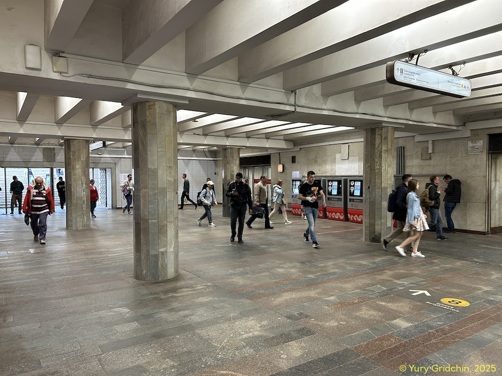 Line 8. Station 'Shosse Entuziastov' Yu.Gridchin, 2025