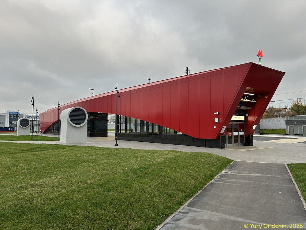 Line 16. Station 'ZIL' Photo Yu.Gridchin, 2025