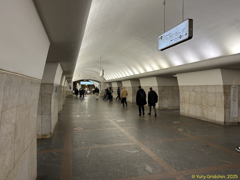 Line 6. Station 'Oktyabrskaya' Photo Yu.Gridchin, 2025