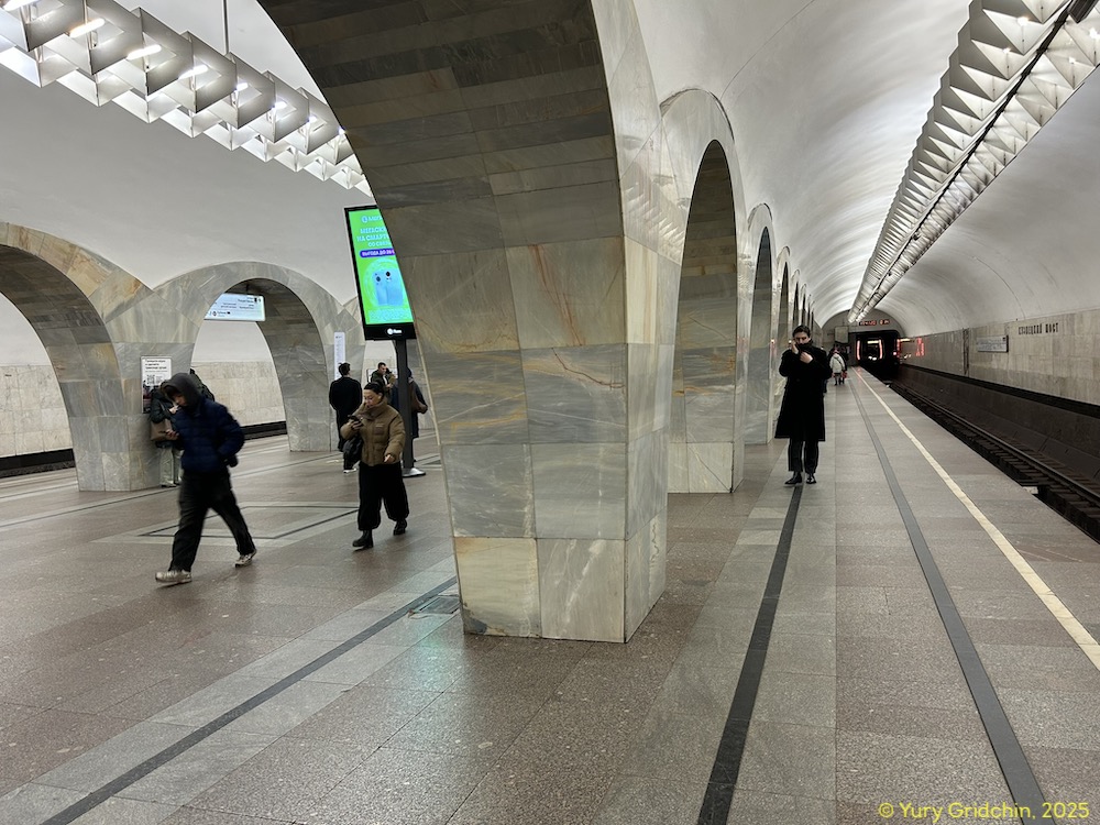 Line 7, station 'Kuznetski Most' Photo Yu.Gridchin, 2025