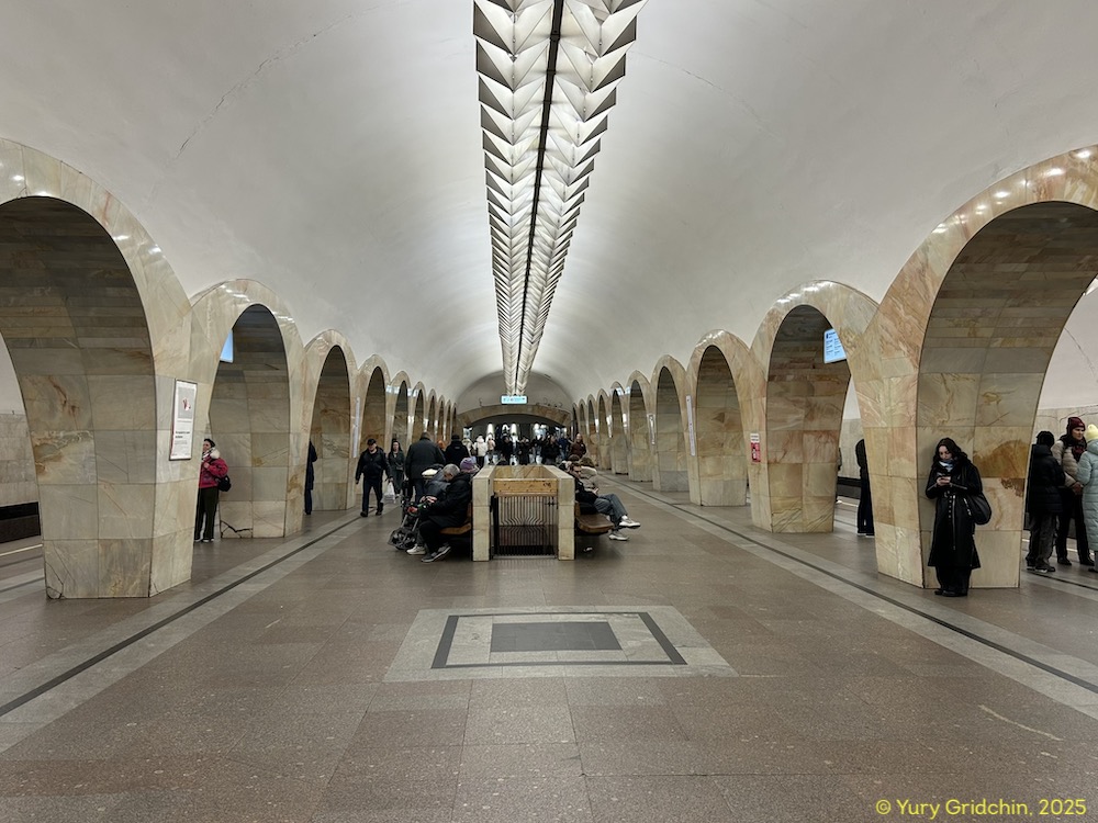 Line 7, station 'Kuznetski Most' Photo Yu.Gridchin, 2025